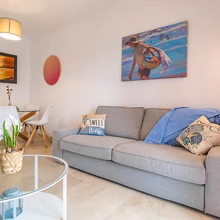 Apartmán 3 Bedroom Cozy In *